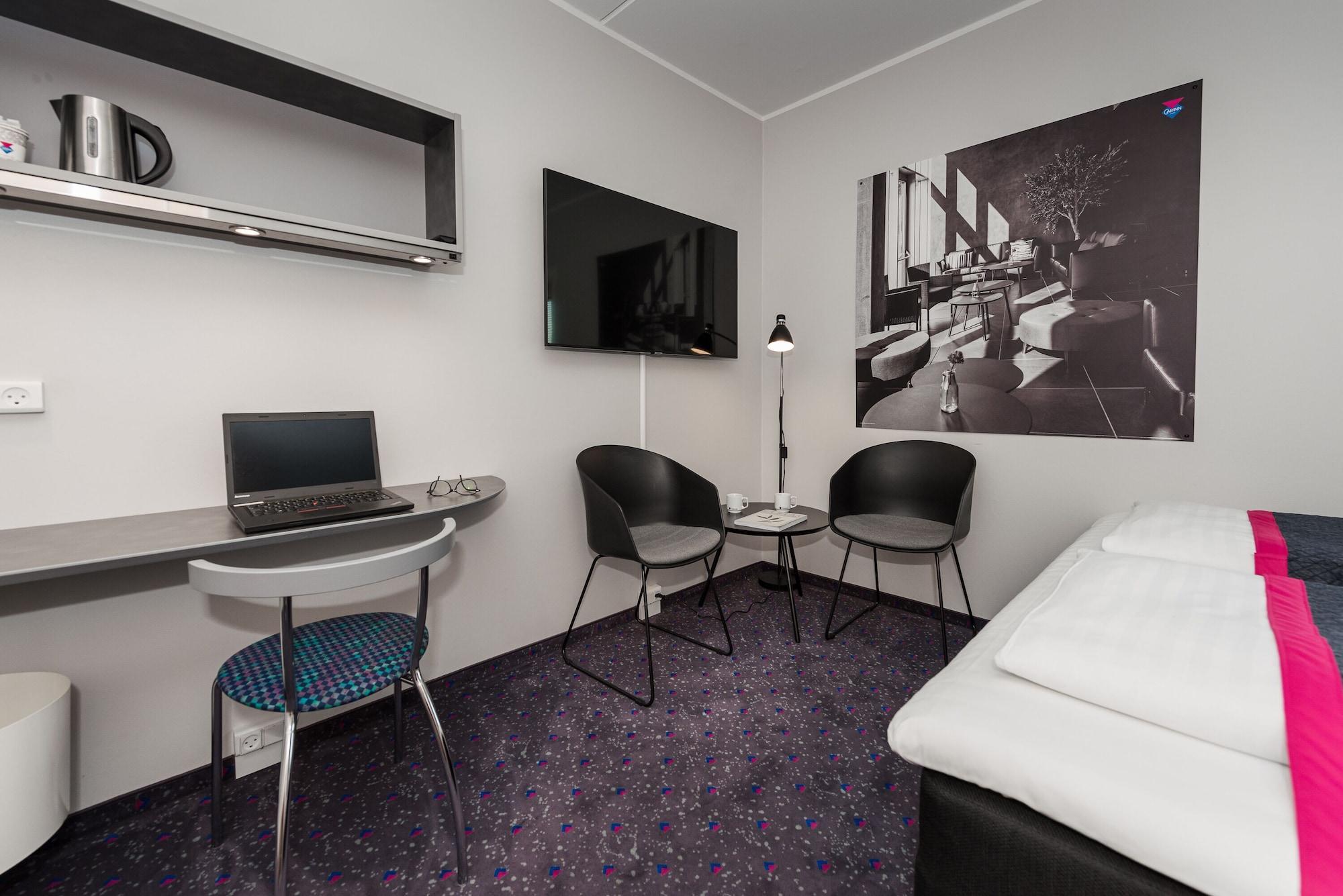 เคบินน์ โอเดนเซอ Hotel ภายนอก รูปภาพ