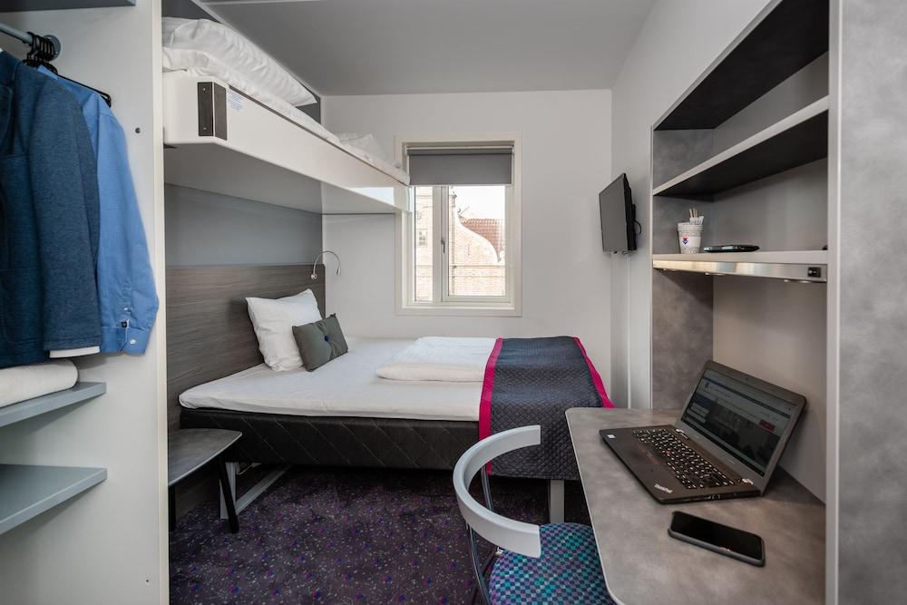 เคบินน์ โอเดนเซอ Hotel ภายนอก รูปภาพ
